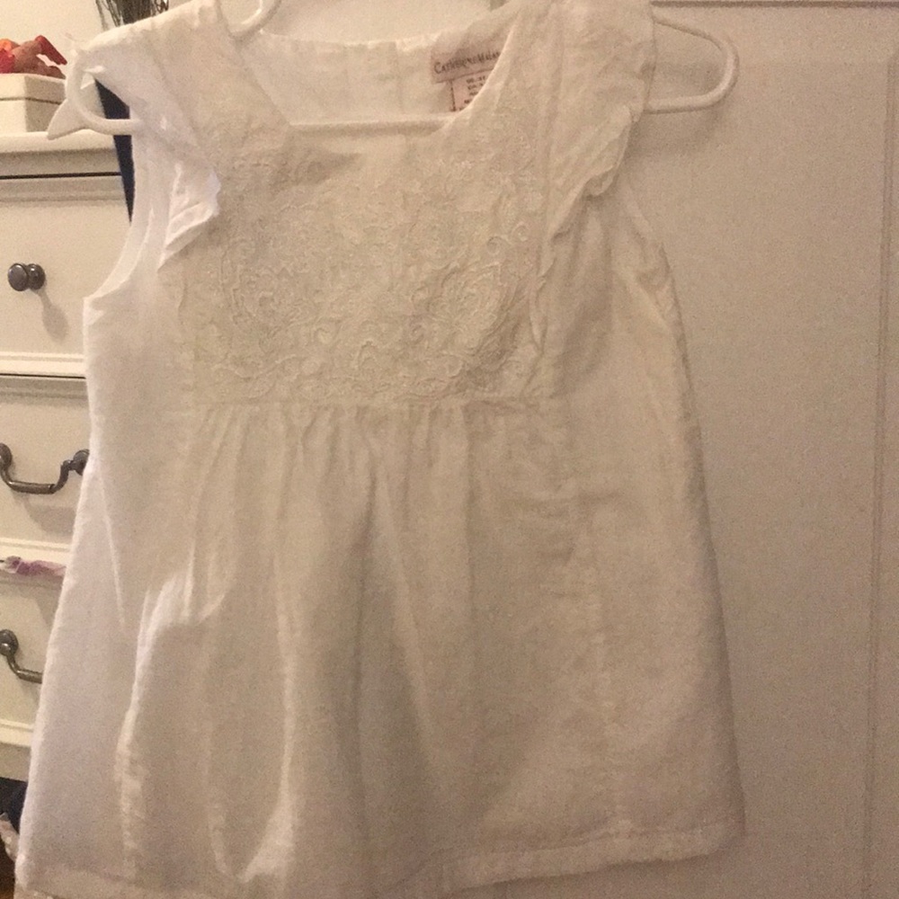 Catherine Makandrino White top 3T